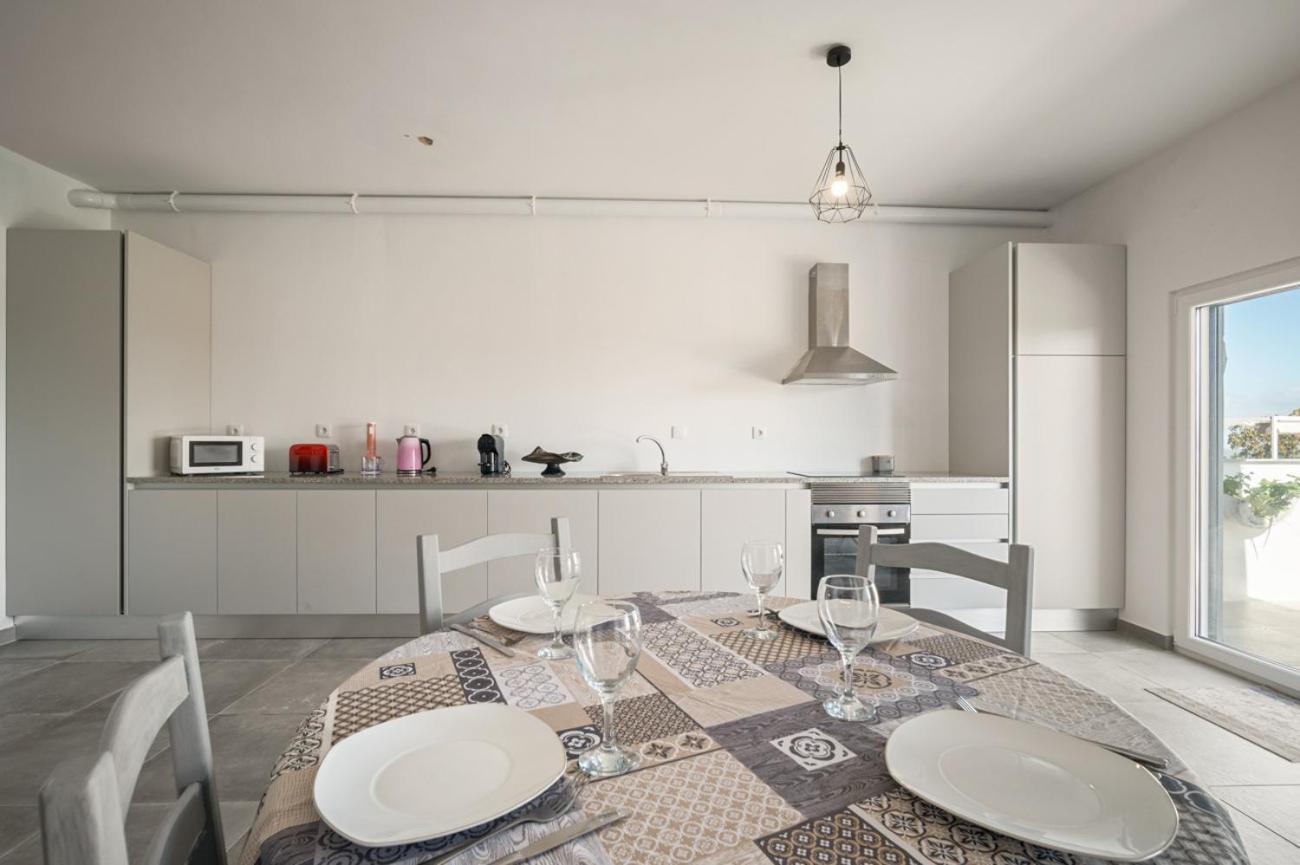 Bmyguest - Country View Villa